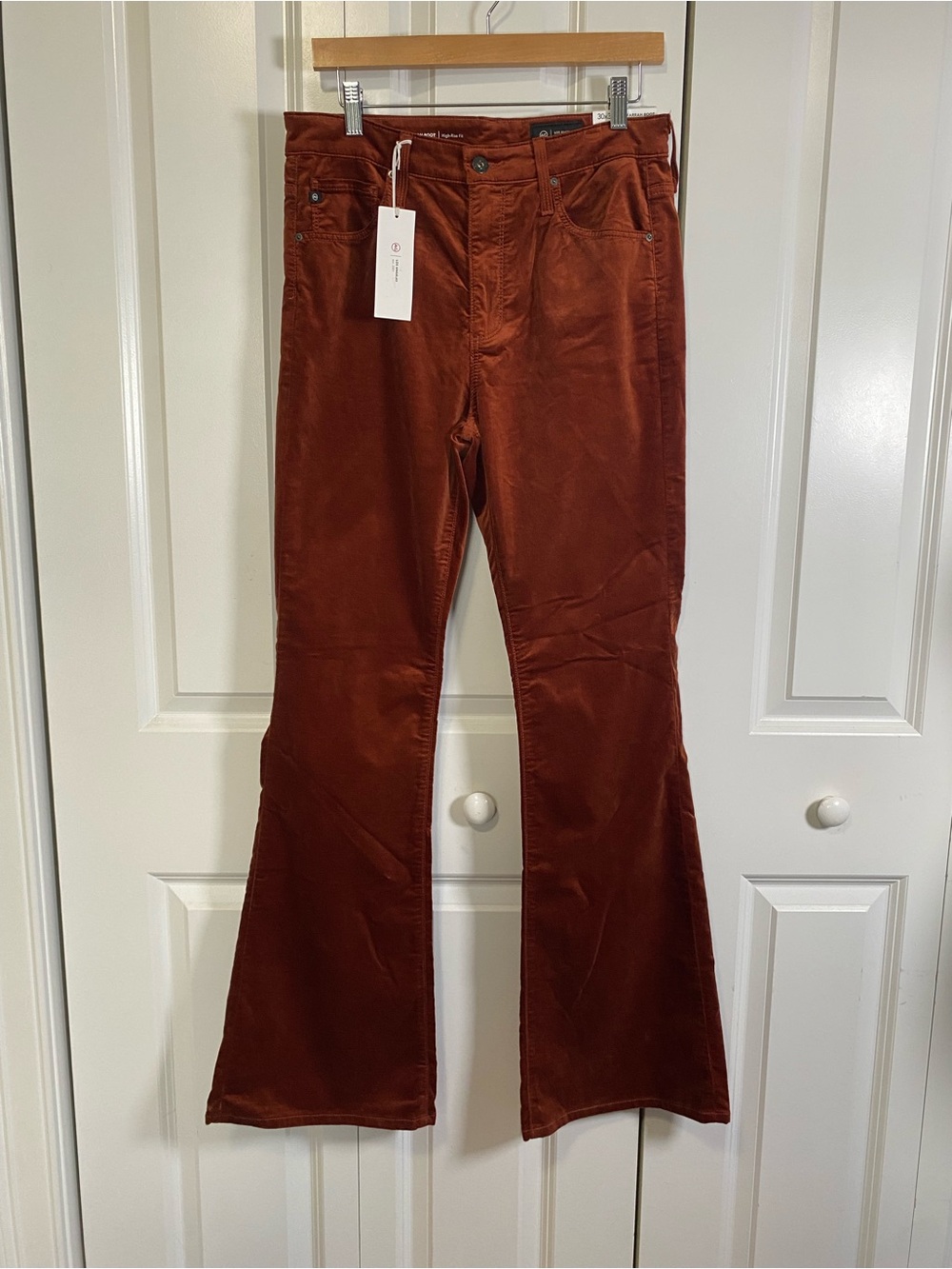 NWT Ag Adriano Goldschmied Velvet High Rise Boot Cut Jeans in Rust Retail $210